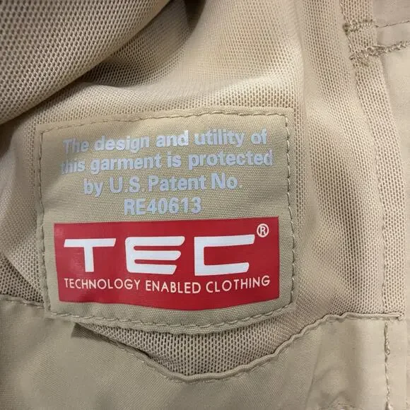 Scottevest Vest Mens XL The 101 Tec Pockets Beige Lightweight Hiking Travel - Picture 9 of 16
